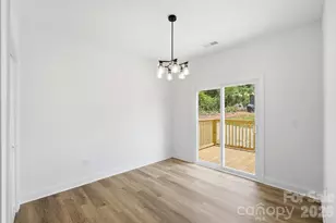 210 8th Ave Dr SE, Hickory, NC 28602 - Photo 13
