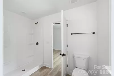 210 8th Avenue Drive SE, Hickory, NC 28602 - Photo 23