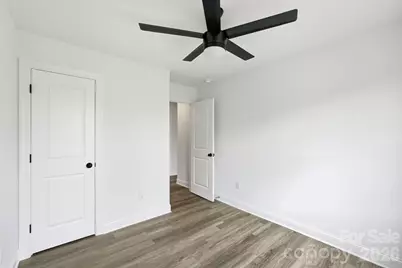 210 8th Avenue Drive SE, Hickory, NC 28602 - Photo 29