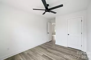 210 8th Ave Dr SE, Hickory, NC 28602 - Photo 31