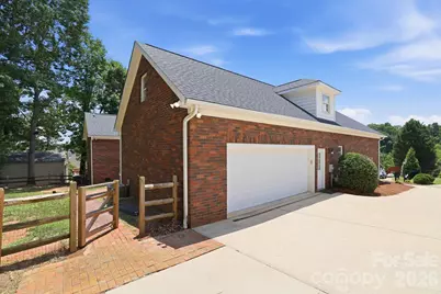 4024 Wild Nursery Court, Charlotte, NC 28215 - Photo 37