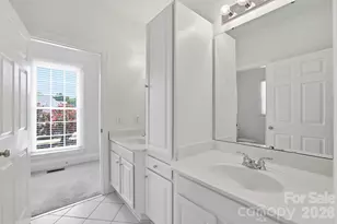 4024 Wild Nursery Ct, Charlotte, NC 28215 - Photo 19