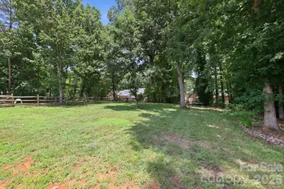 4024 Wild Nursery Court, Charlotte, NC 28215 - Photo 35