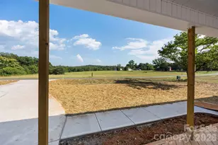 719 Chestnut Ridge Church Rd, Kings Mountain, NC 28086 - Photo 3
