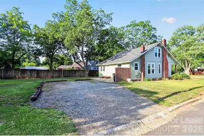 204 E McNeely Avenue, Mooresville, NC 28115 - Photo 29