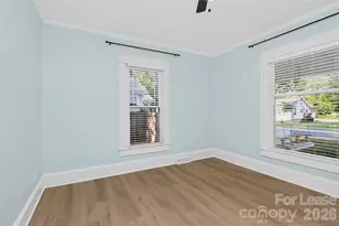 204 E McNeely Ave, Mooresville, NC 28115 - Photo 7