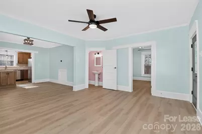 204 E McNeely Avenue, Mooresville, NC 28115 - Photo 5