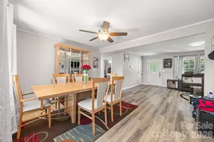 2323 Hedgewood Cir, Gastonia, NC 28052 - Photo 9