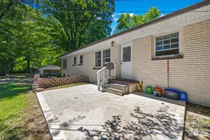 2323 Hedgewood Cir, Gastonia, NC 28052 - Photo 21