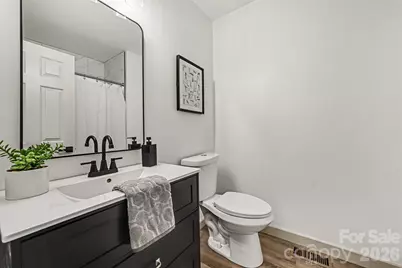 104 E Hartford Avenue, Bessemer City, NC 28016 - Photo 19