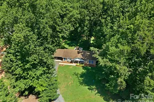 13001 Helena Cir, Charlotte, NC 28227 - Photo 33