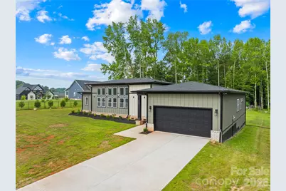 2003 Plain Field Drive, Bessemer City, NC 28016 - Photo 3