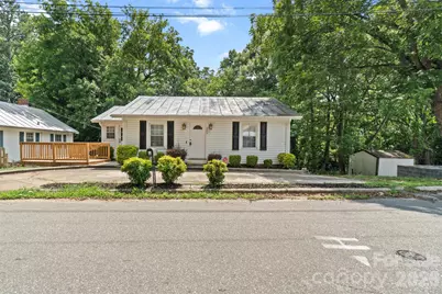 202 E Hargrave Street, Wadesboro, NC 28170 - Photo 1