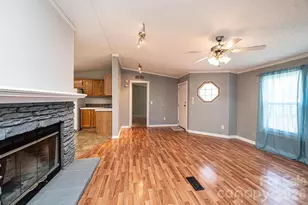 3825 Berry Creek Cir, Granite Falls, NC 28630 - Photo 9