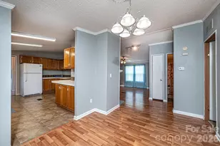 3825 Berry Creek Cir, Granite Falls, NC 28630 - Photo 13