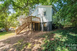 423 N Davis Ave, Newton, NC 28658 - Photo 33