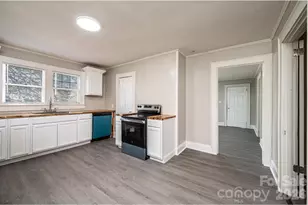 423 N Davis Ave, Newton, NC 28658 - Photo 15