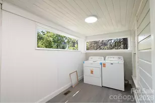 423 N Davis Ave, Newton, NC 28658 - Photo 27