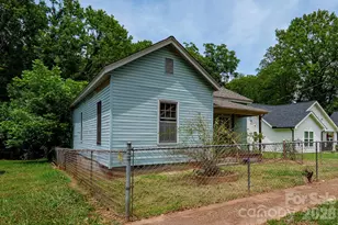 114 W 6th Ave, Gastonia, NC 28052 - Photo 15