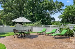 409 Dutchmans Meadow Dr, Mount Holly, NC 28120 - Photo 33