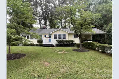 117 Whitney Avenue, Tryon, NC 28782 - Photo 1
