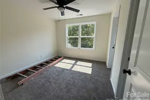 227 S Caldwell Ave, Newton, NC 28658 - Photo 15