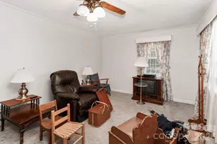 166 Wright Ln, Statesville, NC 28677 - Photo 7