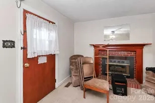 166 Wright Ln, Statesville, NC 28677 - Photo 5
