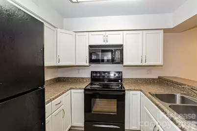 1832 J Julian Lane #D, Charlotte, NC 28208 - Photo 9