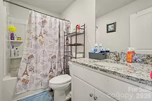 1329 Nia Rd, Charlotte, NC 28215 - Photo 15
