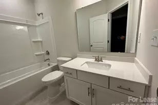 10008 Hemmingway Pl, Charlotte, NC 28227 - Photo 5