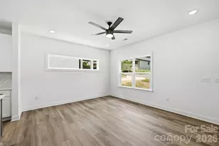 116 7th Ave SE, Hickory, NC 28602 - Photo 9