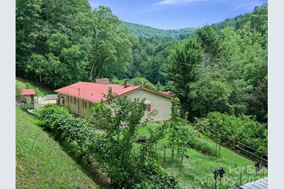 1065 Upper Pig Pen Road, Green Mountain, NC 28740 - Photo 33