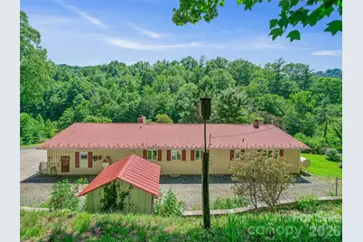 1065 Upper Pig Pen Road, Green Mountain, NC 28740 - Photo 29