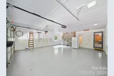 1065 Upper Pig Pen Road, Green Mountain, NC 28740 - Photo 37