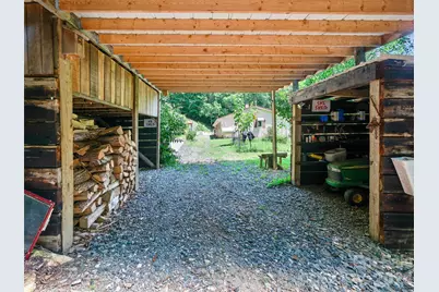 1065 Upper Pig Pen Road, Green Mountain, NC 28740 - Photo 27