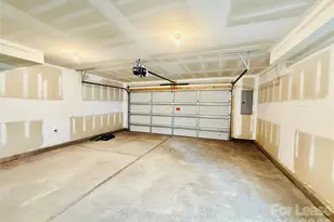1736 Blanche St, Charlotte, NC 28262 - Photo 15