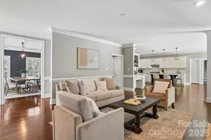 8507 Brownes Pond Ln, Charlotte, NC 28277 - Photo 15