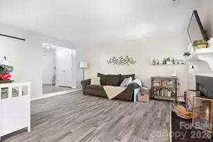 19843 Henderson Rd, Cornelius, NC 28031 - Photo 5