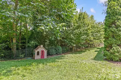 2141 Chatham Avenue, Charlotte, NC 28205 - Photo 39