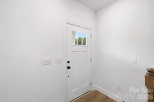 114 7th Ave SE, Hickory, NC 28602 - Photo 5