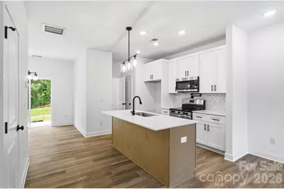 114 7th Avenue SE, Hickory, NC 28602 - Photo 11