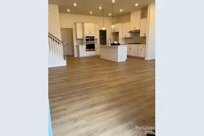 9119 Harwen Lane, Charlotte, NC 28215 - Photo 9