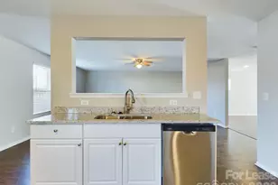 12621 Dervish Ln, Charlotte, NC 28269 - Photo 9