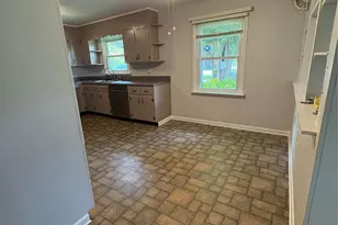 2541 Dellwood Rd, Waynesville, NC 28786 - Photo 9