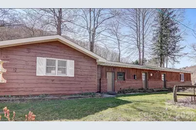 2541 Dellwood Road, Waynesville, NC 28786 - Photo 3