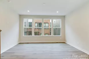 3046 Terroir Ln, Charlotte, NC 28217 - Photo 3