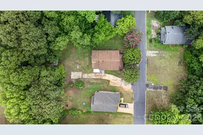 216 W Shannonhouse Street, Shelby, NC 28152 - Photo 5