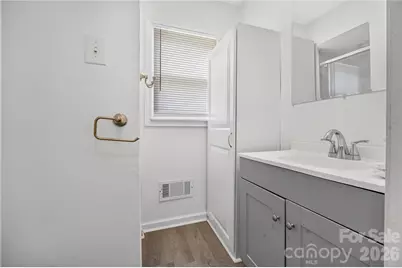 216 W Shannonhouse Street, Shelby, NC 28152 - Photo 21