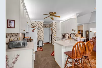343 Countryside Drive, Forest City, NC 28043 - Photo 13